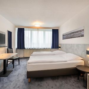 Standard Zimmer mit zwei Einzelbetten